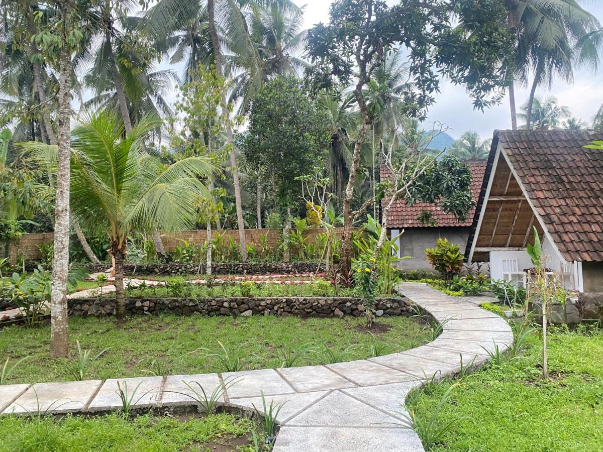 Hotel Pranajaya Loka Tejakula Exterior foto